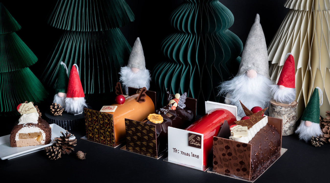 Best Buche de Noel Vancouver, Yule Log cakes near me by Chez Christophe Cake Shop