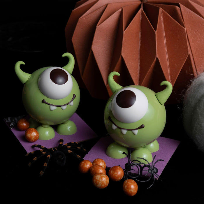 Top fun Halloween treats in Metro Vancouver, BC, 2026, Little Cyclops chocolate showpiece from Chez Christophe chocolate shop in Burnaby, White Rock and West Vancouver